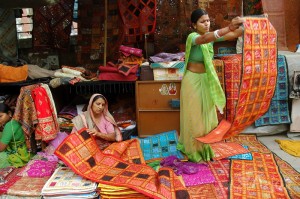 Kolorowy bazar Janpath, New Delhi