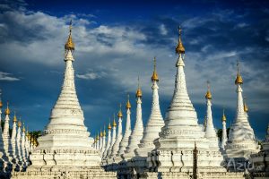 Kuthodaw Pagoda, Mandalaj